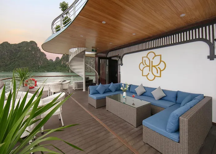  Du Yen Cruise Bay Hạ Long