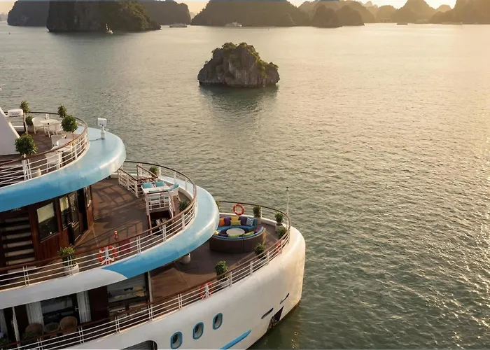 Du Yen Cruise Bay 5* Hạ Long
